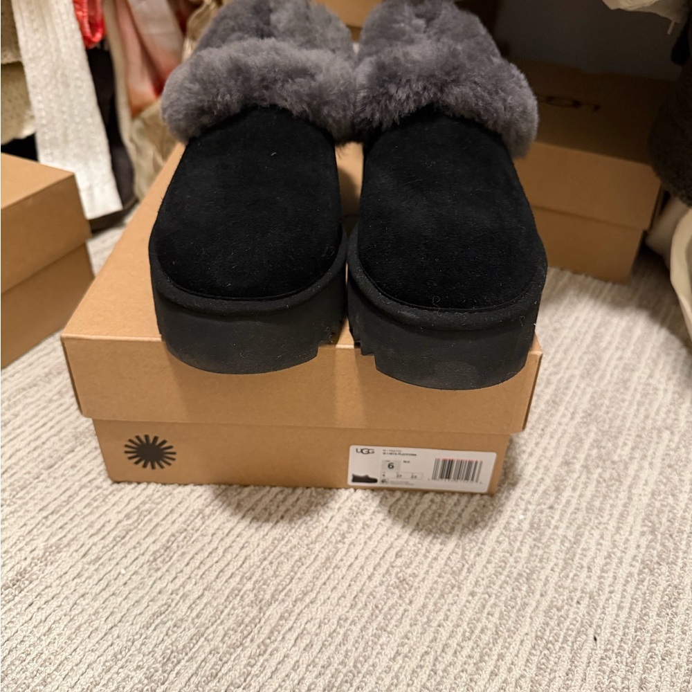 UGG Nita Genuine Shearling Slipper